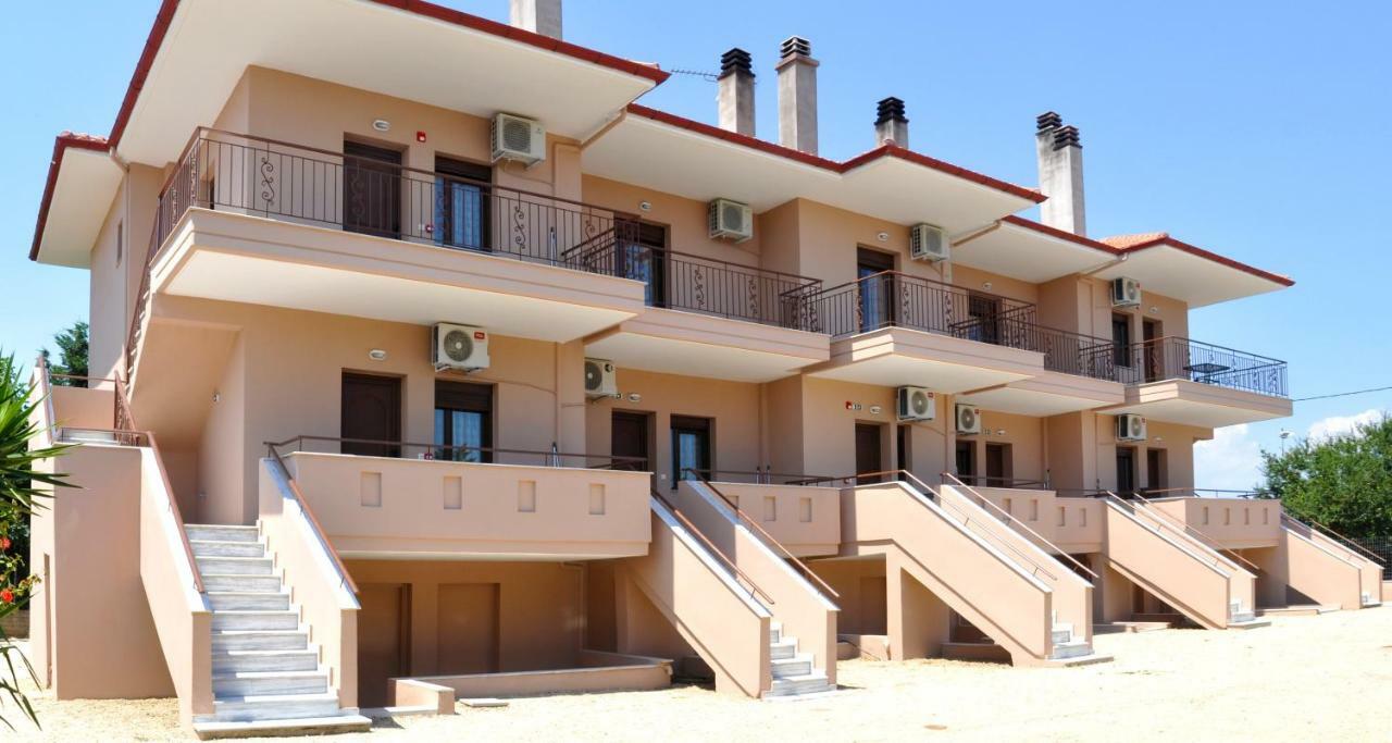 Houses Nikolaos 아피토스 외부 사진