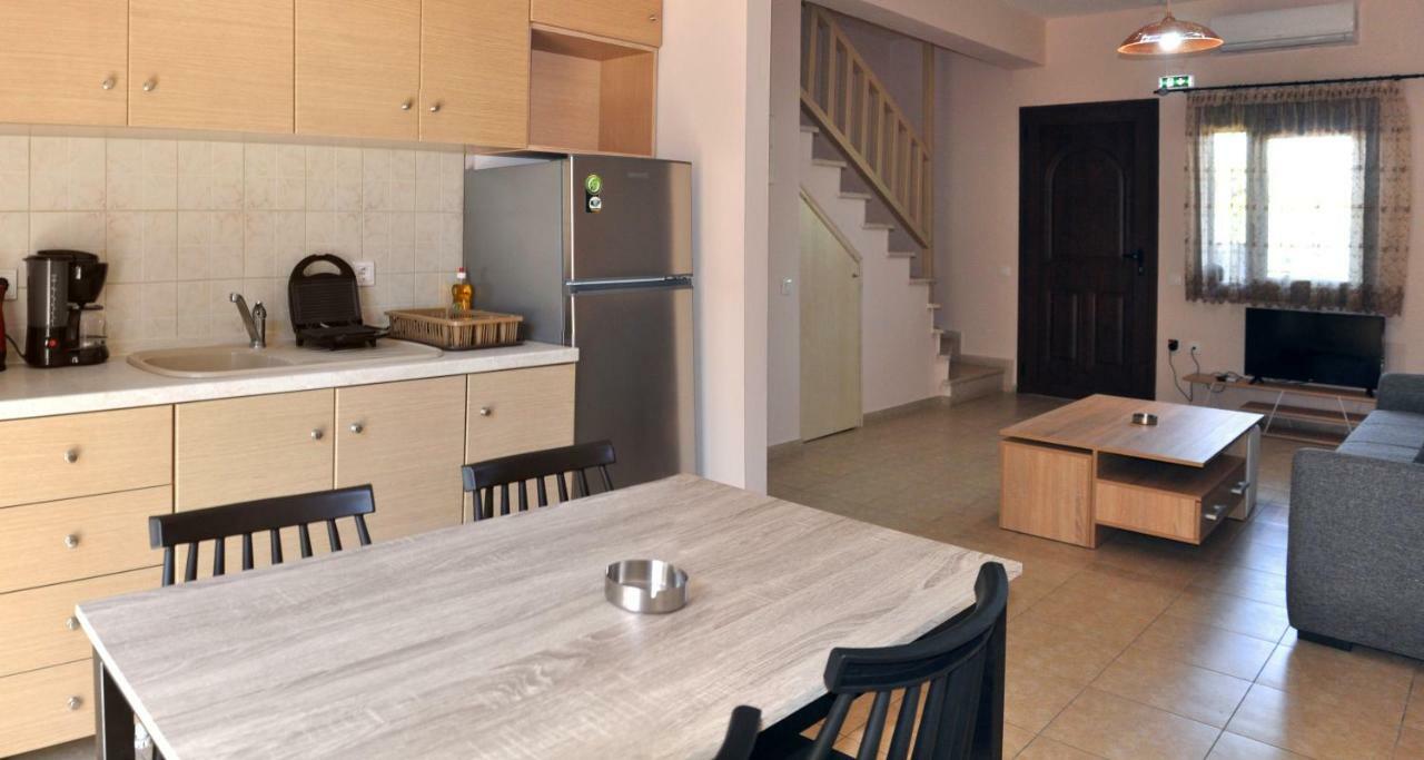 Houses Nikolaos 아피토스 외부 사진