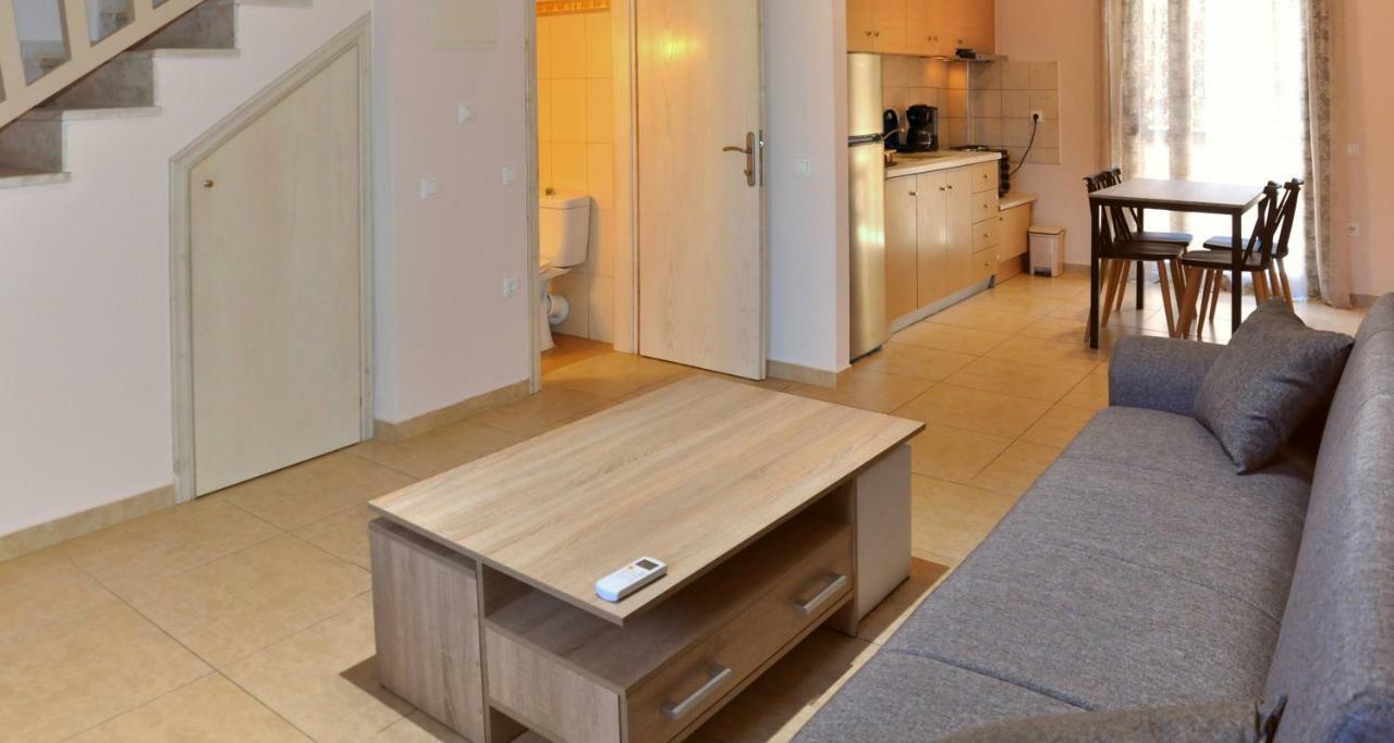 Houses Nikolaos 아피토스 외부 사진